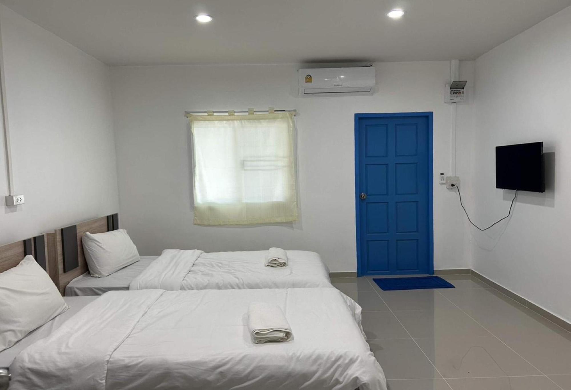 Collection O To The Sea Resort Thailand ナ・ジョムティエン エクステリア 写真