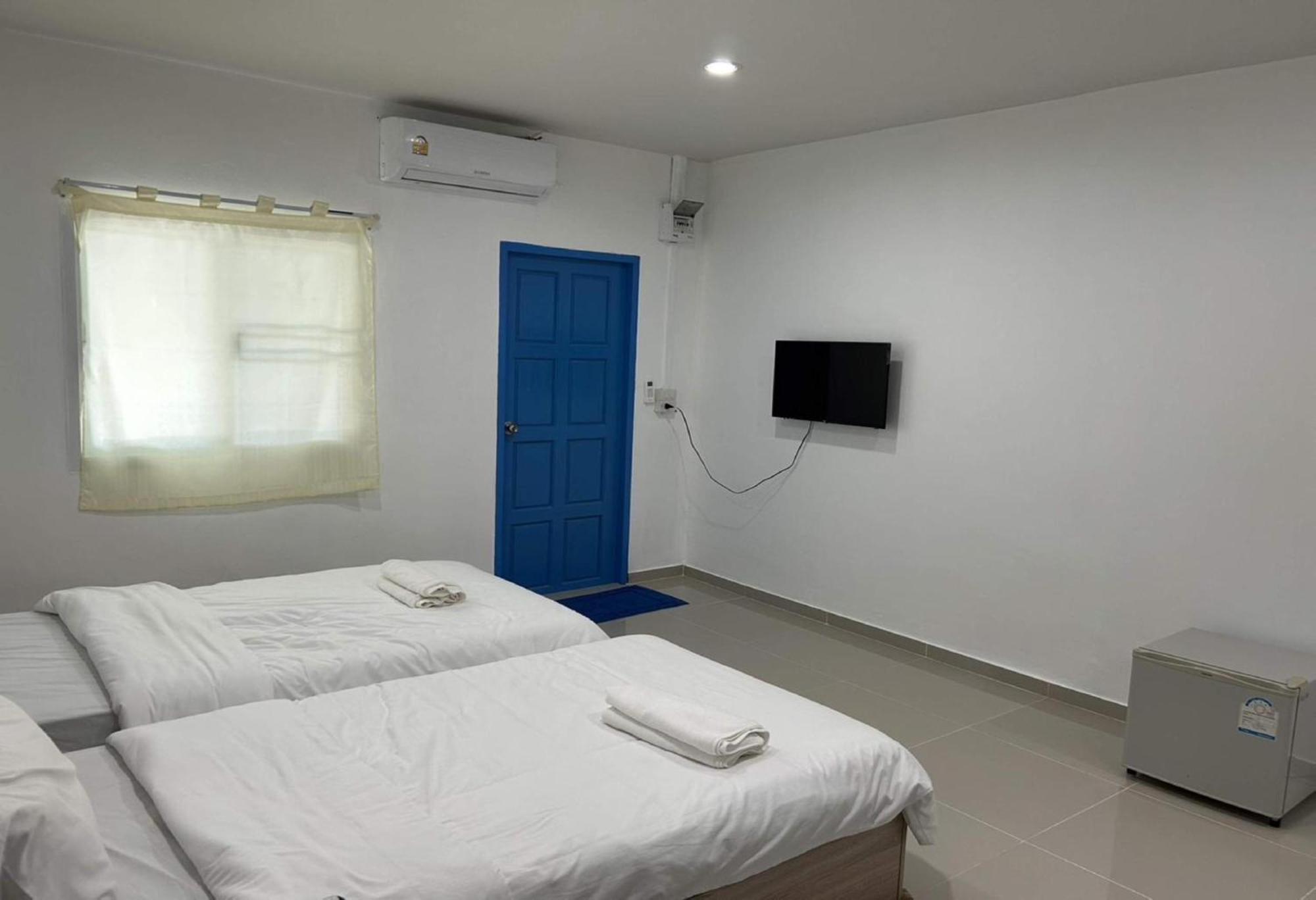 Collection O To The Sea Resort Thailand ナ・ジョムティエン エクステリア 写真