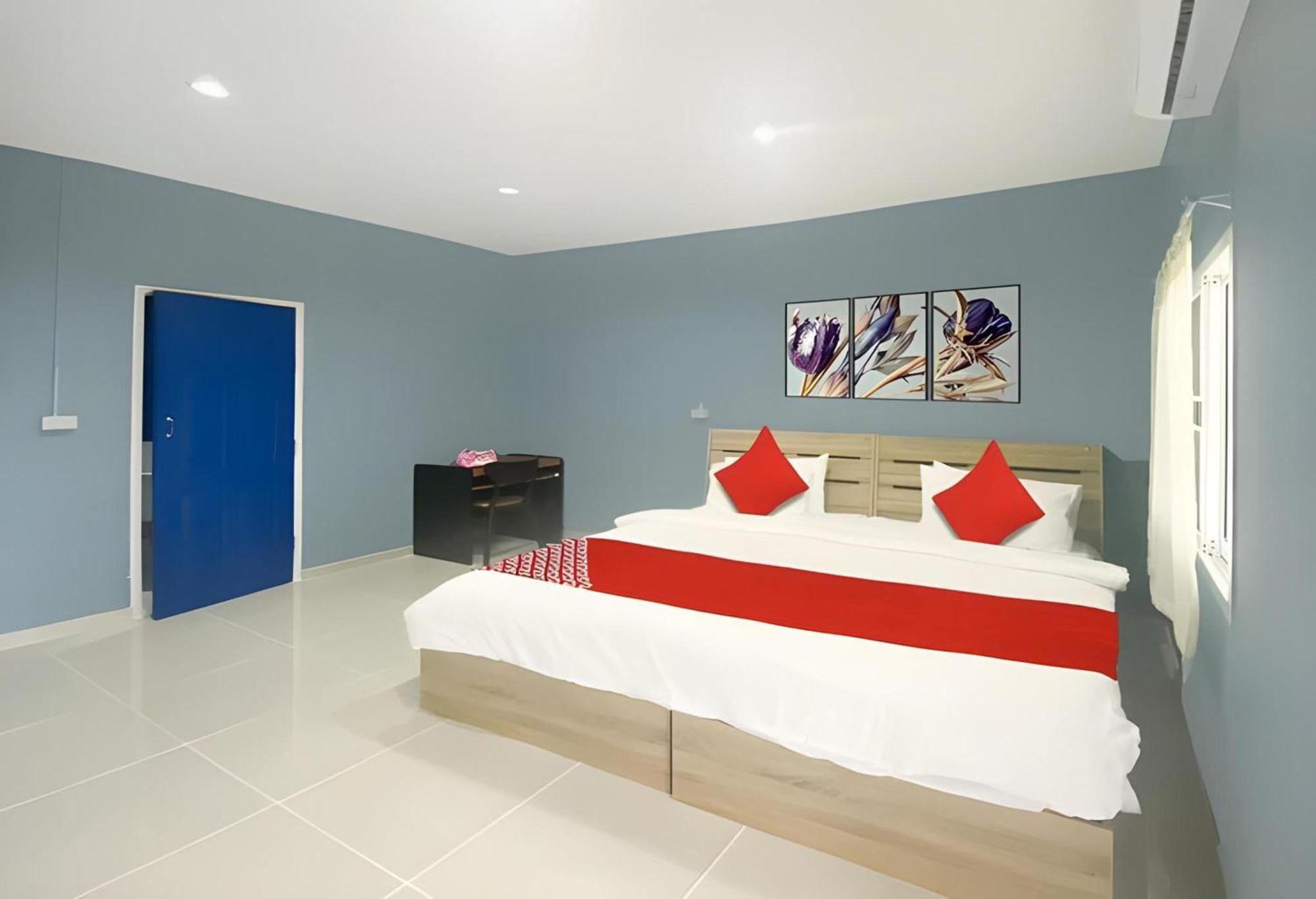 Collection O To The Sea Resort Thailand ナ・ジョムティエン エクステリア 写真