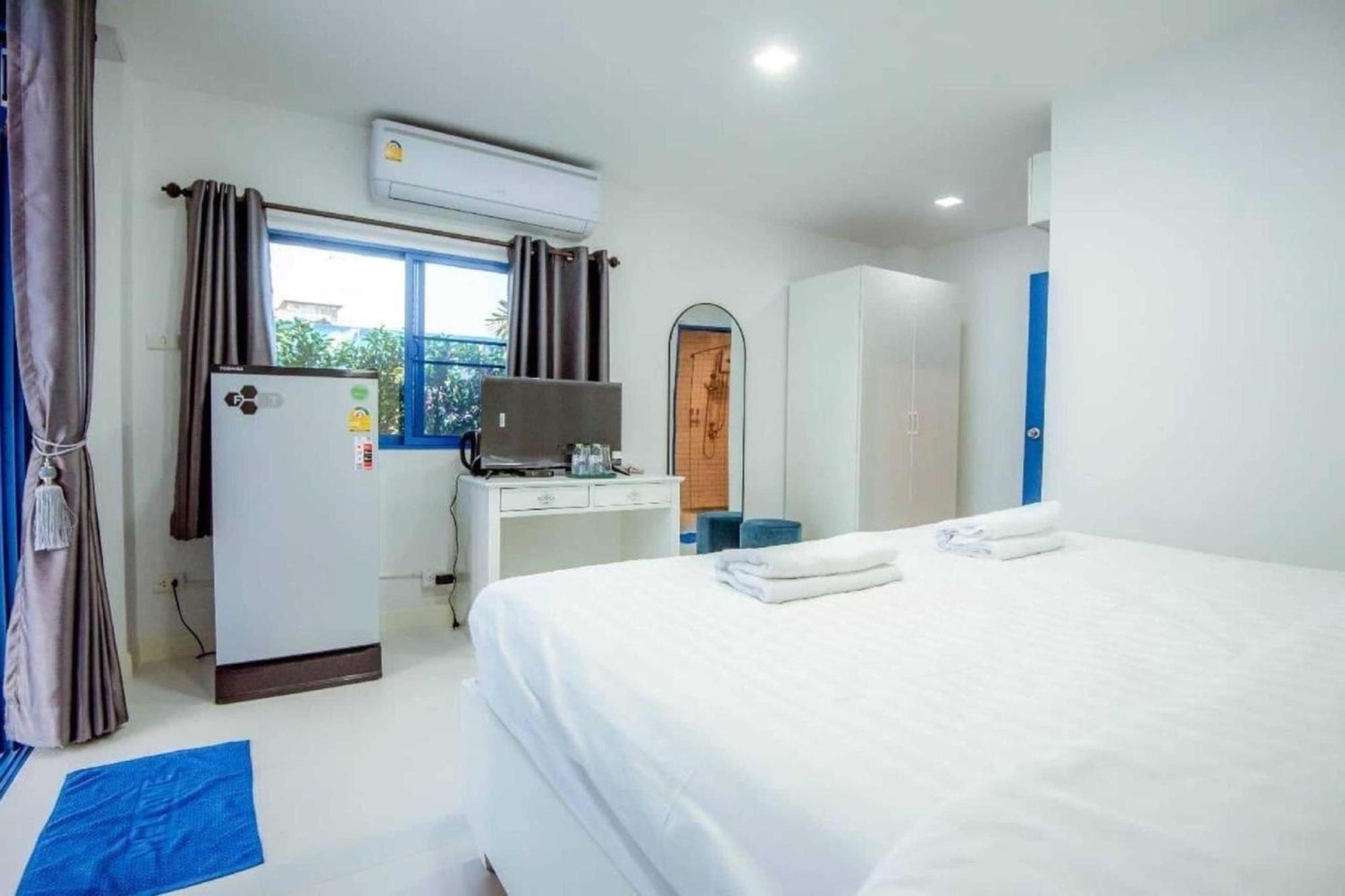 Collection O To The Sea Resort Thailand ナ・ジョムティエン エクステリア 写真